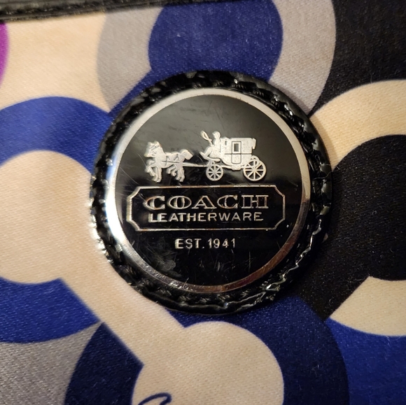 Authentic Vibrant Coach Crossbody Purse - Picture 5 of 16